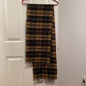 NWOT. Scarf. Never worn.